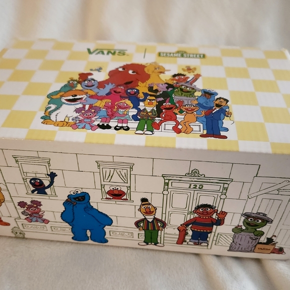 Vans x Sesame Street Authentic Skate Shoe Sneaker Green Youth Kids Size 2.5 NIB - Picture 6 of 7